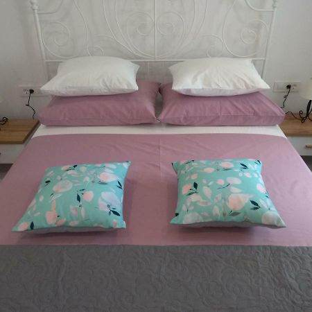 Apartment Simply Rodin Kaštela Екстериор снимка