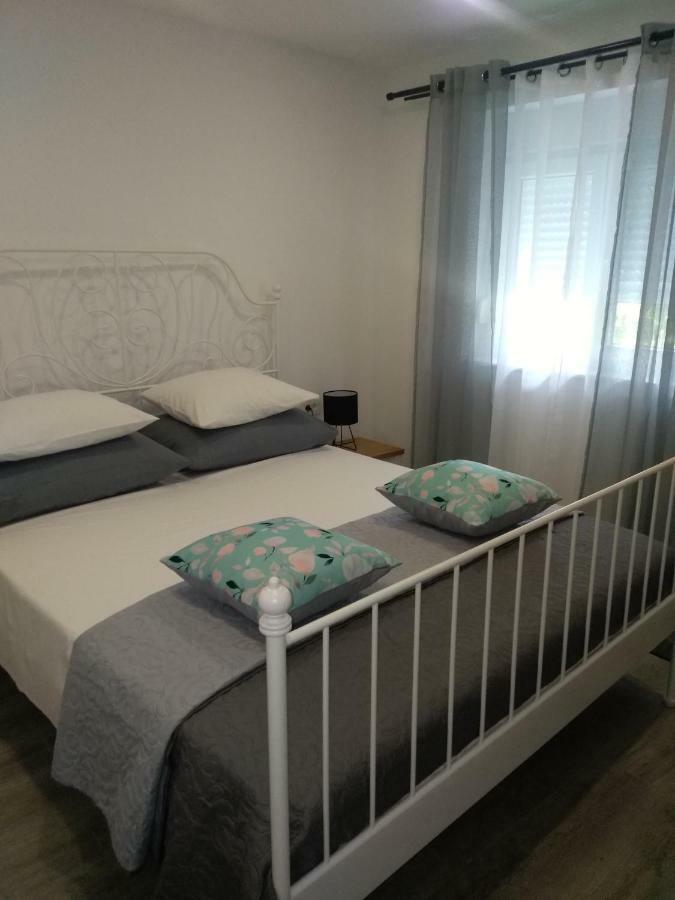 Apartment Simply Rodin Kaštela Екстериор снимка